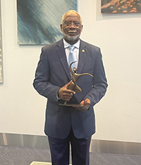 Dr. David Satcher Fries Prize for Improving Health recipient